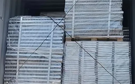 white pvc corner bead