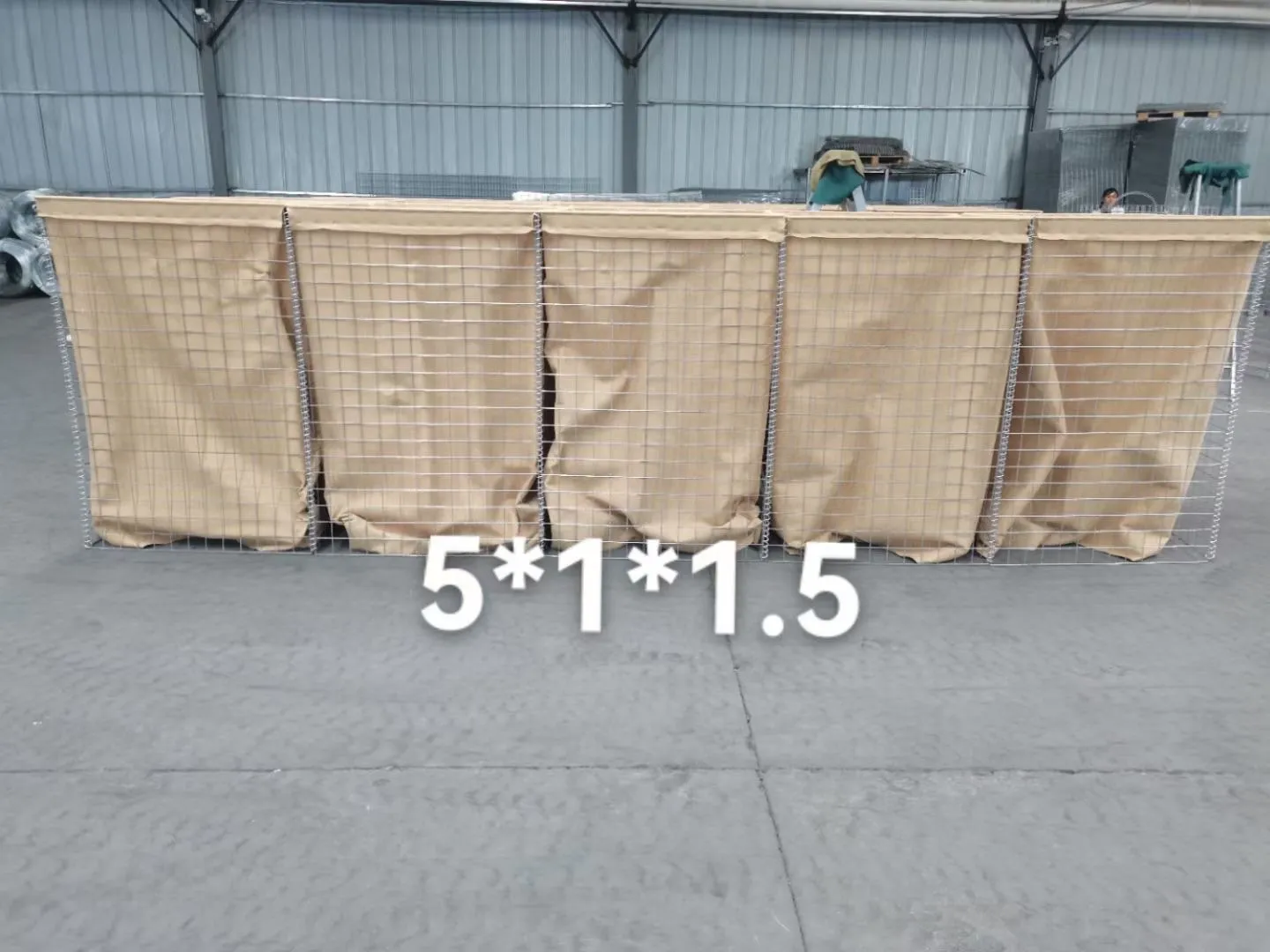 deco mesh wire frames