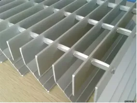 Aluminum Grate Mesh in Agricultural Settings